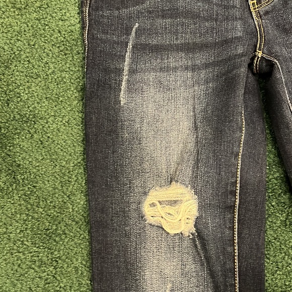 Guess medium rise curvy skinny size 25 - Picture 2 of 4